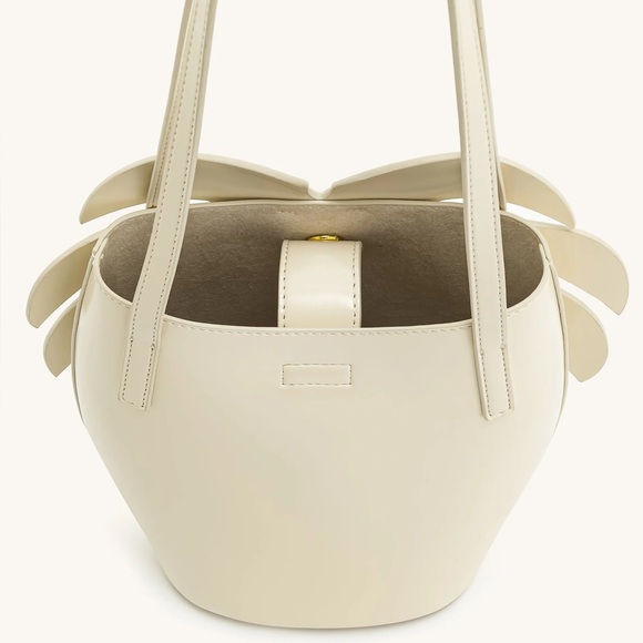 JW PEI Cecelia Leaf Shape Shoulder Bag - White - Picture 5 of 6
